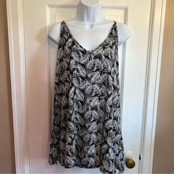 Old Navy black&white patterned tank top XL - Picture 1 of 8